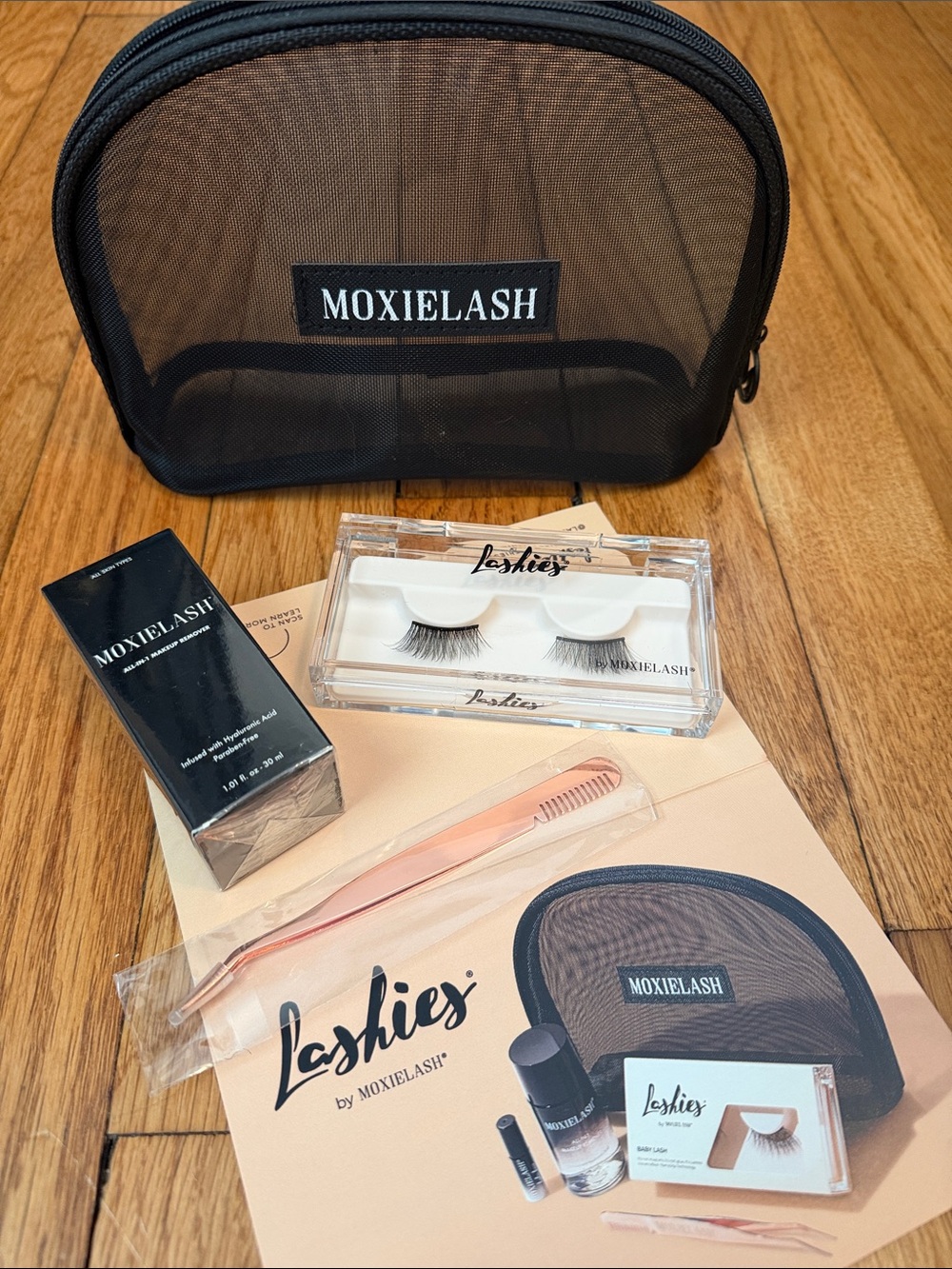 MOXIELASH LASHIES KIT (BABY LASH) BRAND NEW